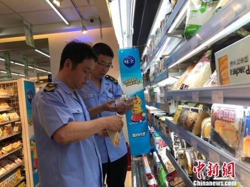 北京7月起对小<em>食杂店</em>、食品摊贩实行负面清单管理