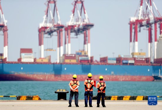山东<em>青岛</em>：前7个月<em>外贸</em>进出口增长7.8%