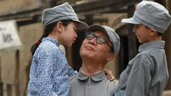 1945年，刘伯承女儿刘华北遇刺，临死前对凶手说：叔叔，我认识...
