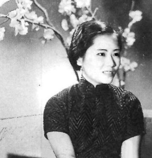 比林徽因更美，穿旗袍研究原子弹，她是应该拿诺贝尔奖的中国...
