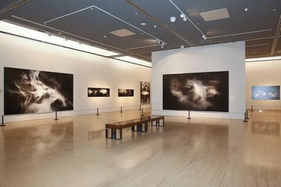<em>太极三部曲</em>·河洛象丨李英杰摄影展在北京中国美术馆开幕