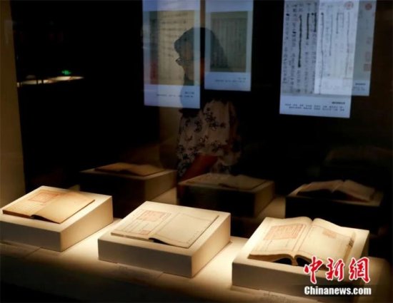 东西问 | 杜伟生：古籍在传承中华文明中发挥怎样的作用？