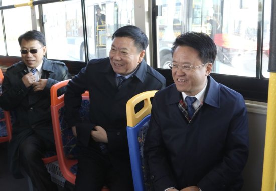 <em>白城</em>公交在东北率先进入“氢时代” “中国北方氢谷”增添新动力
