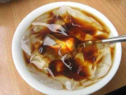 在中国“吃到吐”的食物，在国外，却成了<em>奢侈品</em>，<em>取名</em>雨滴蛋糕