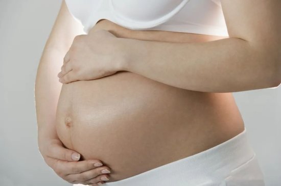 <em>怀孕</em>期间，胎宝宝“最怕”这五种行为，孕妈记得绕开