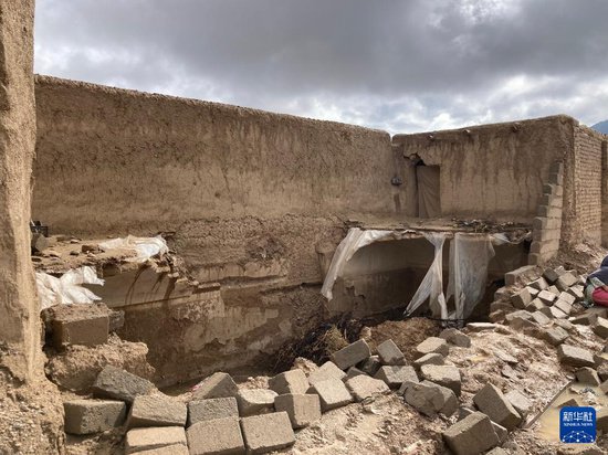 阿富汗暴雨洪灾已致70人丧生