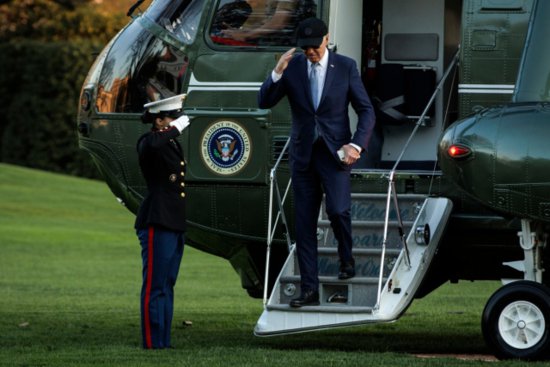 美媒：美国总统<em>拜登</em>新直升机被降级备用，原因是会烧焦白宫草坪