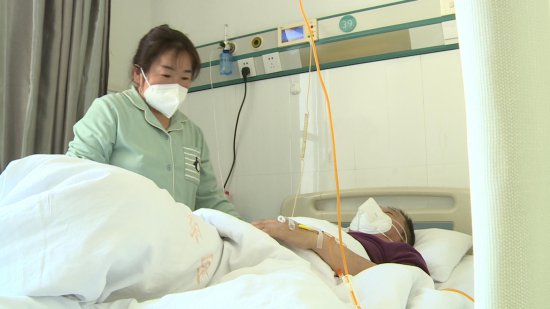 紧急求助！57岁男子突发急性白血病，急需“熊猫血”救命