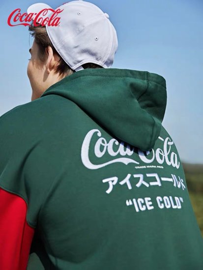 可口可乐要在中国卖<em>衣服</em>，<em>谁</em>给的勇气？
