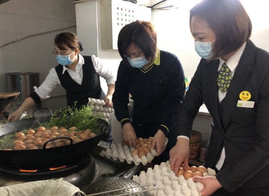 “三月三”地菜飘香 物业送上地菜花煮鸡蛋让业主直呼暖心