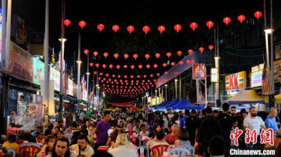 马来西亚著名<em>小吃街</em>亚罗街将成夜间步行街
