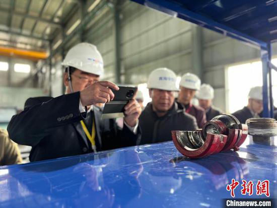 中国首个<em>大型</em>商业化光热示范电站培训设备部分实现国产化