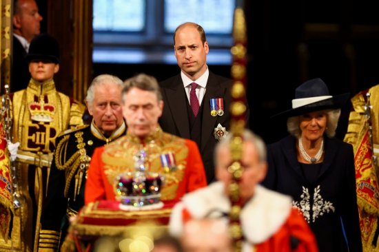 英国查尔斯王子<em>代表女王</em>在议会开幕式发表演说