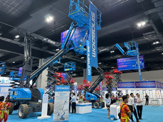 2023长沙国际工程<em>机械</em>展览会东南亚分展在吉隆坡举行