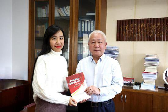 国内首个《民法典》越南语版一版售罄即将再版
