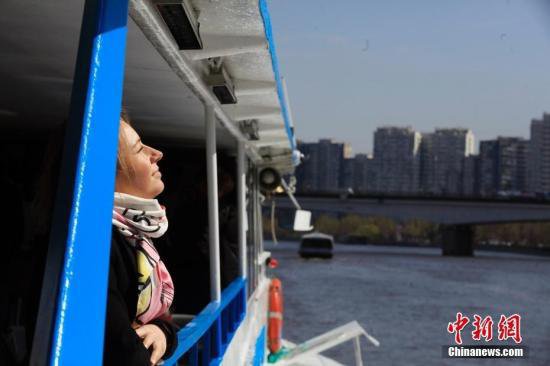 莫斯科河迎来夏季开航
