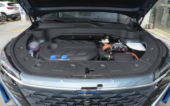 试驾长安欧尚Z6 iDD ：可油可电特性，满格纯电能跑一周，仅15万...