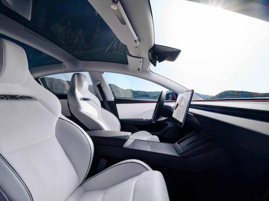 Model 3高性能版33.59万元开启预售 特斯拉全系高性能版车型已...