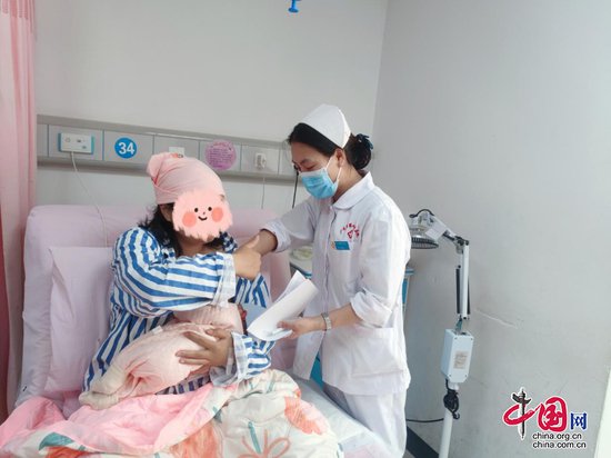 广元市精神卫生中心产科团队顺利为一名聋哑<em>孕妇</em>分娩