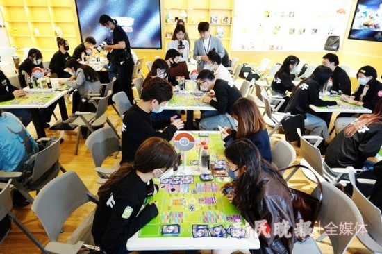这款风靡全球的卡牌游戏正式进入中国内地市场 官方积分赛事预计...