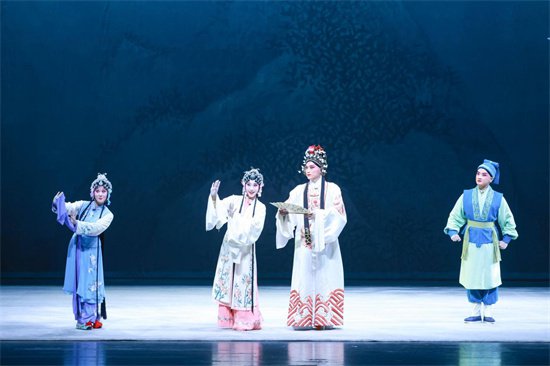 六百年昆曲<em>正青春</em> 第九届中国昆剧艺术节在苏州开幕